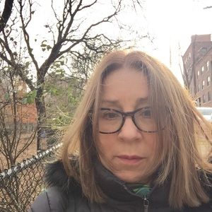 Meet your Posher, Lorraine